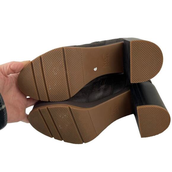 Sorel Blake Distressed Ankle Waterproof Leather Boots in Blackened Brown Size 7 - Picture 15 of 16